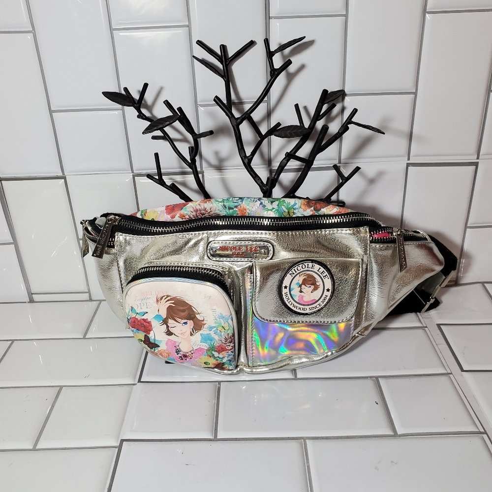 NICOLE LEE  Silver Iridescent Fanny Pack 